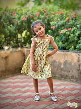 Sage Bloom – Floral cotton frock
