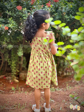 Sage Bloom – Floral cotton frock