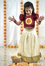 Ponmalar - Hand Embroidered Pookolam Set