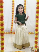 Elaiyaani - Traditional Kids Ethnic Set