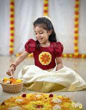 Ponmalar - Hand Embroidered Pookolam Set