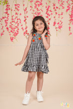 Strawberry Picnic – Gingham Cotton Dress