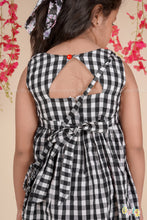 Strawberry Picnic – Gingham Cotton Dress