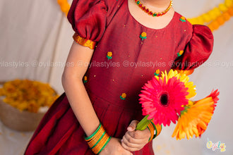 Semmalar – Hand embroidered long gown