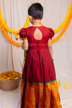 Semmalar – Hand embroidered long gown